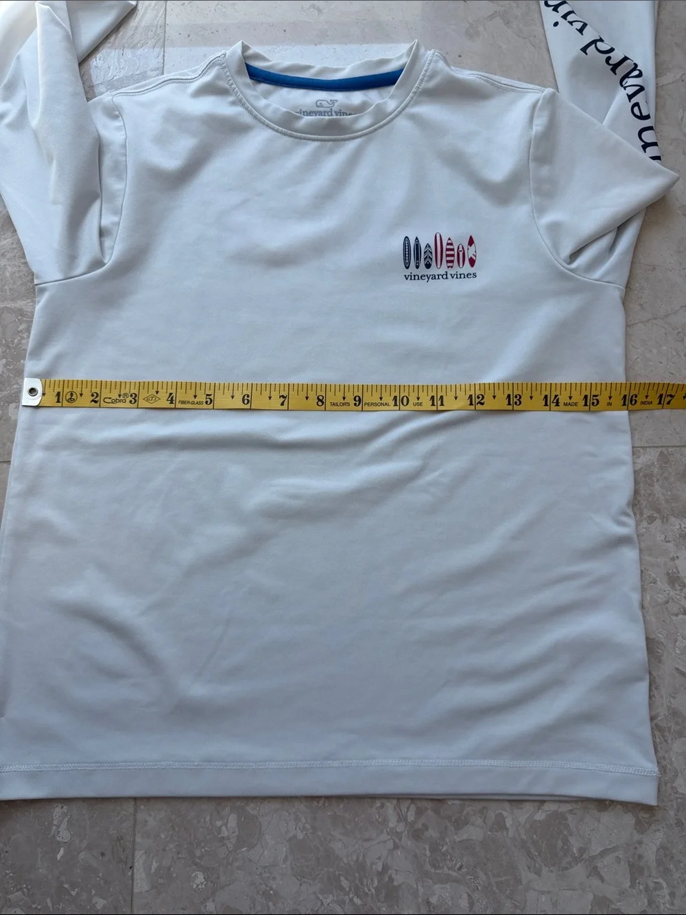 Vineyard Vines Performance Rashguard. Kids Size 7 ( y.o.)